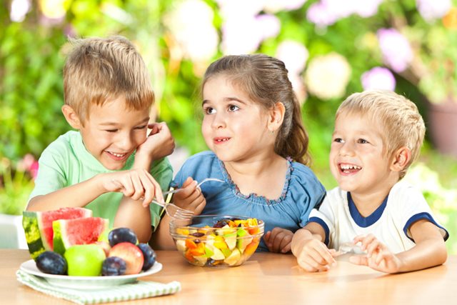 Những lưu ý dinh dưỡng cho trẻ thừa cân béo phì